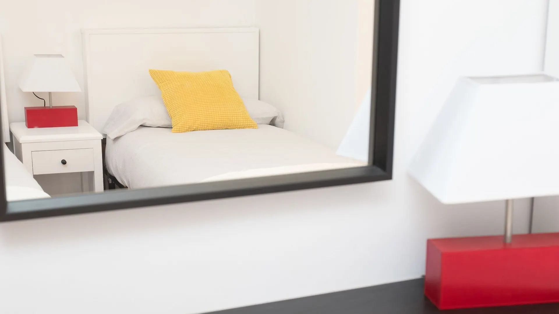 Stunning 3 Bedrooms Apartment Málaga