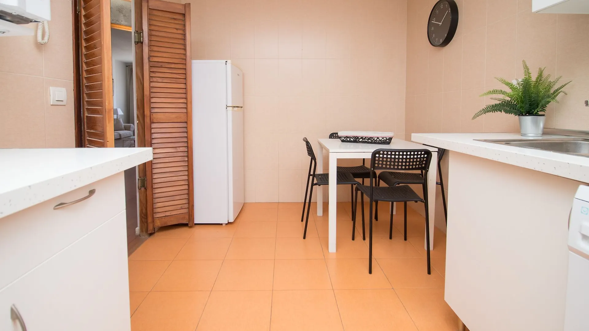 Stunning 3 Bedrooms Apartment Málaga