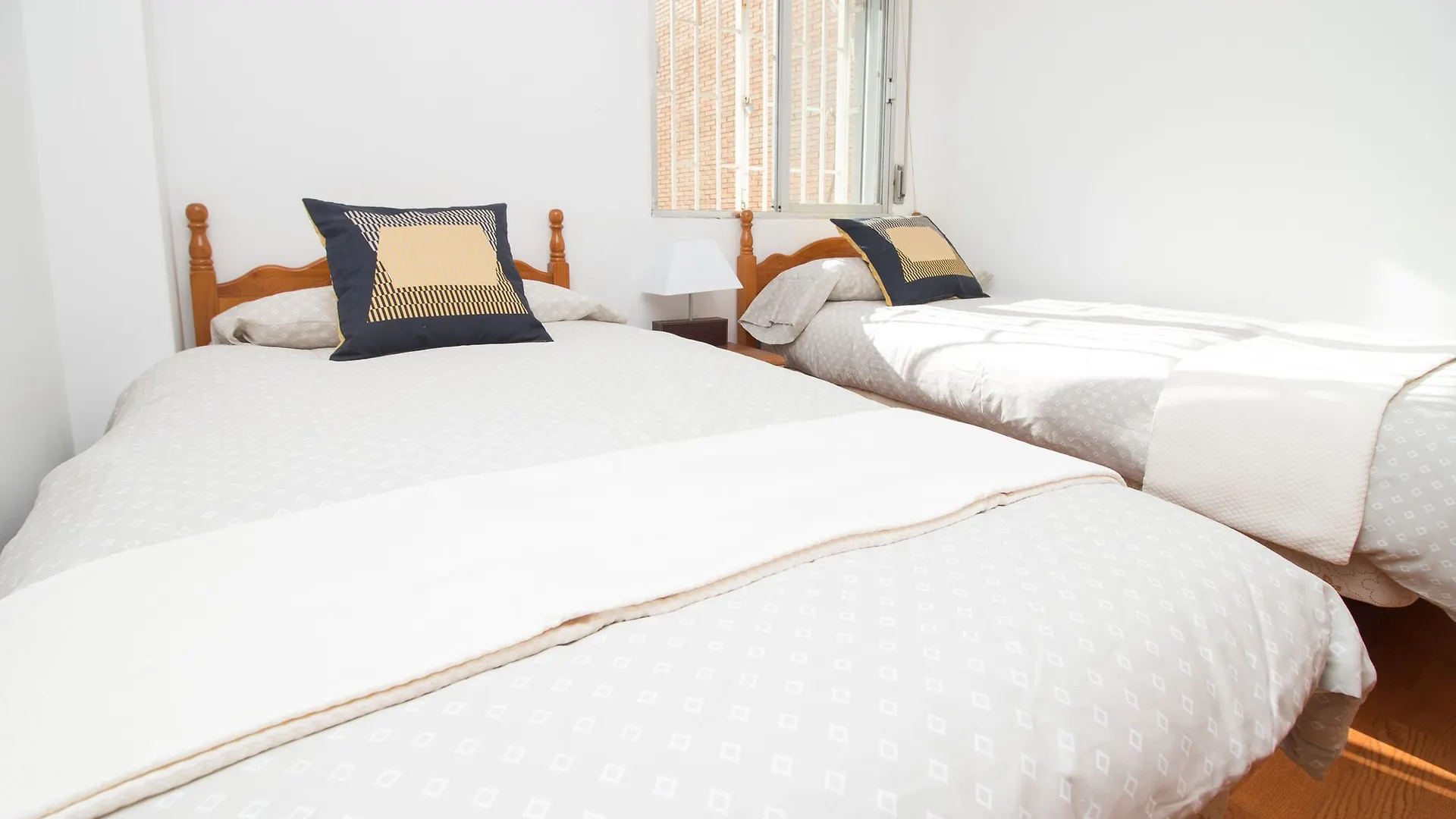 Stunning 3 Bedrooms Apartment Màlaga